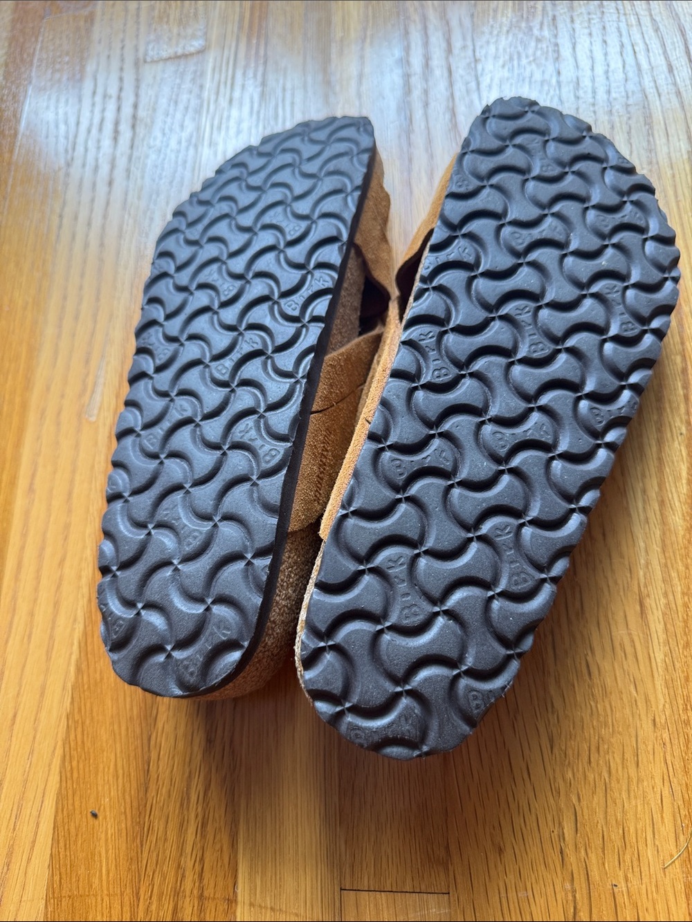 Birkenstocks Lugano Crisscross Sandals. Color: Mink - Picture 4 of 8